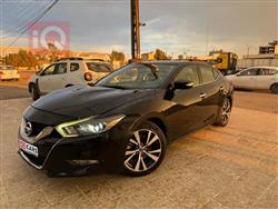 نيسان ماكسيما